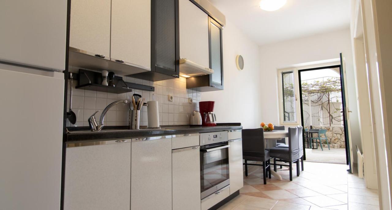 Mozart Apartments Baska Voda Exterior photo